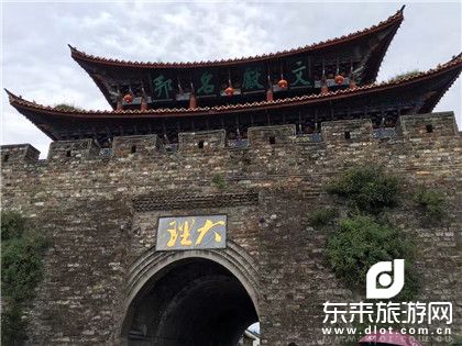 【奢美云南】昆明、石林、大理、丽江、西双版纳3飞 1 动 8 日