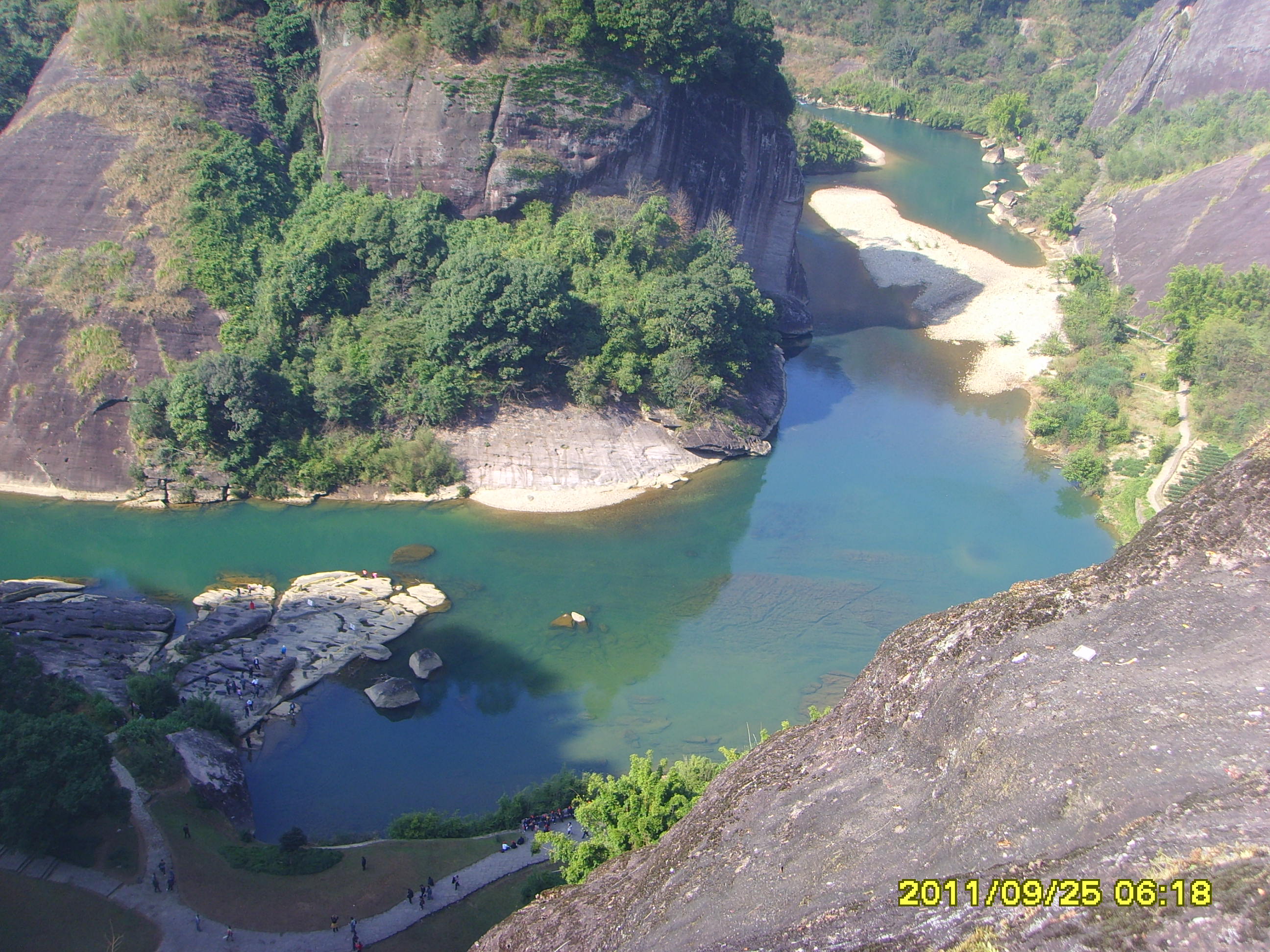 【全景福建】福州、武夷山、九曲溪、厦门、鼓浪屿、云水谣古镇3飞一动6日游（福进厦出）